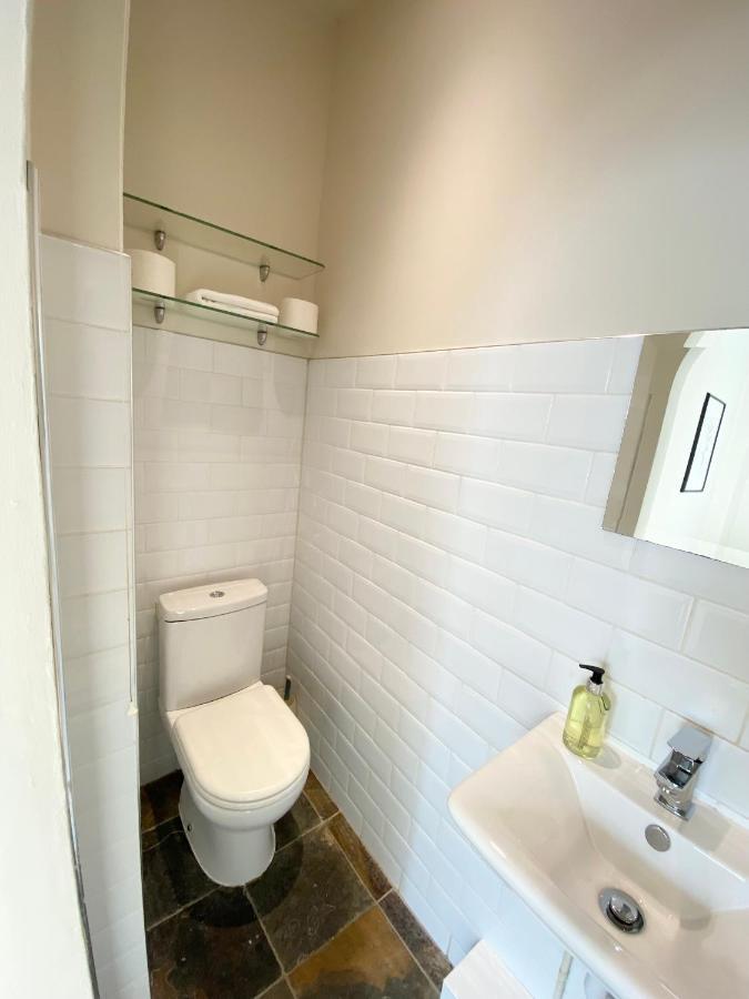 Stylish Maisonette And Studio In Victoria London Eksteriør billede