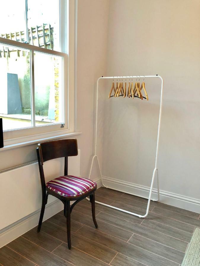 Stylish Maisonette And Studio In Victoria London Eksteriør billede